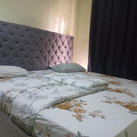 Ignite Guest House Gisenyi Extérieur photo