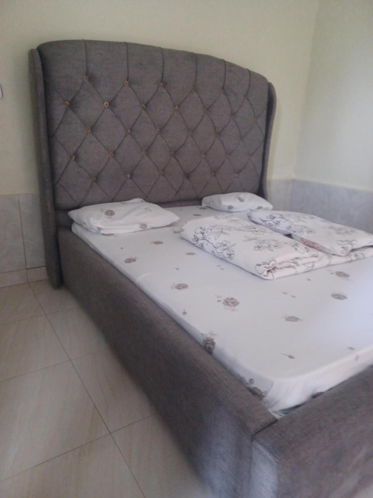 Ignite Guest House Gisenyi Extérieur photo